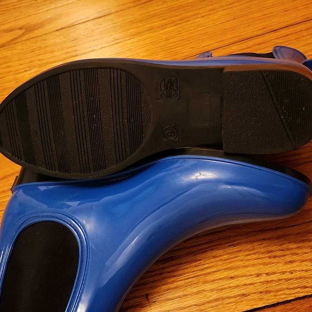 Booties, Royal Blue Rain Booties Sz 9. Like New - Picture 6 of 7
